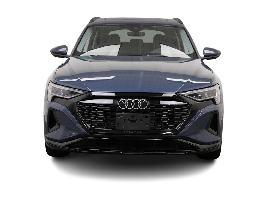 Thumbnail: 2024 Audi Q8 e-tron - 15