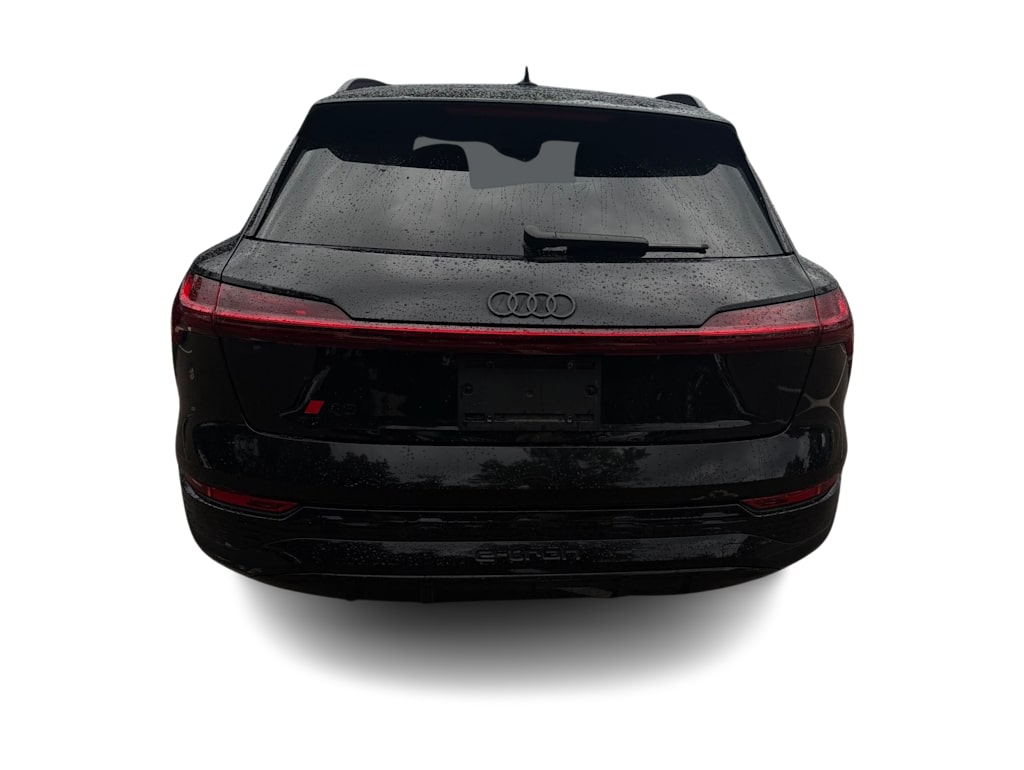 Thumbnail: 2024 Audi Q8 e-tron - 9