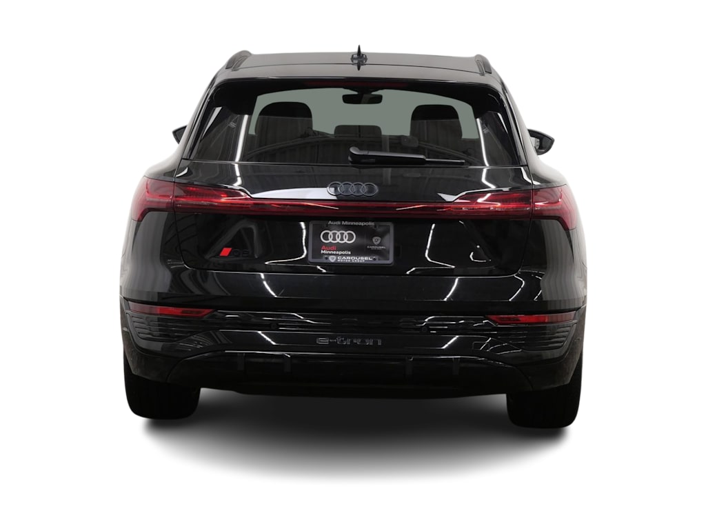 Thumbnail: 2024 Audi Q8 e-tron - 5