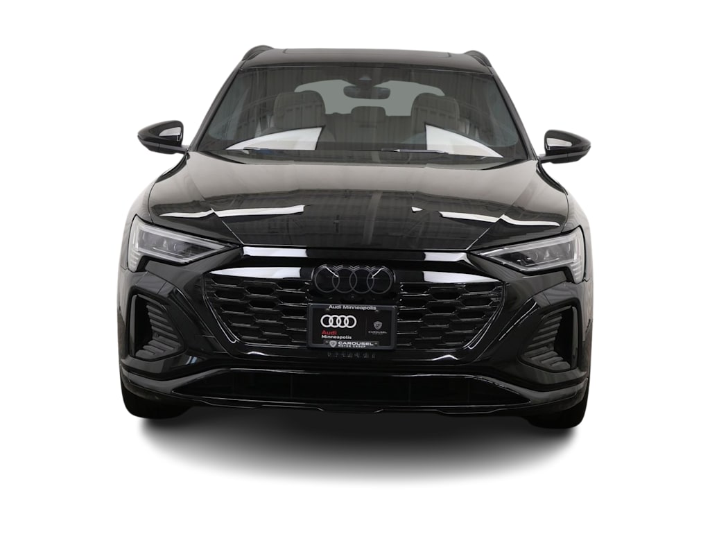 Thumbnail: 2024 Audi Q8 e-tron - 14