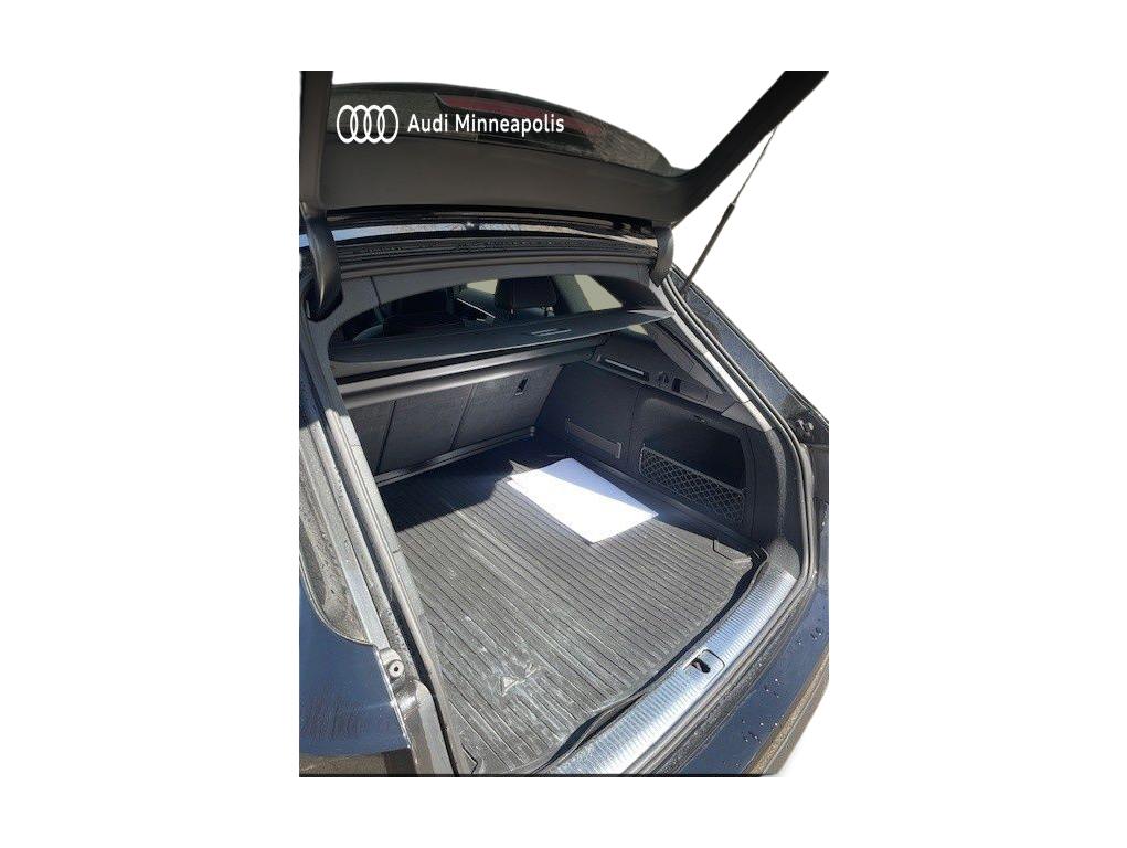 Thumbnail: 2025 Audi A4 - 9