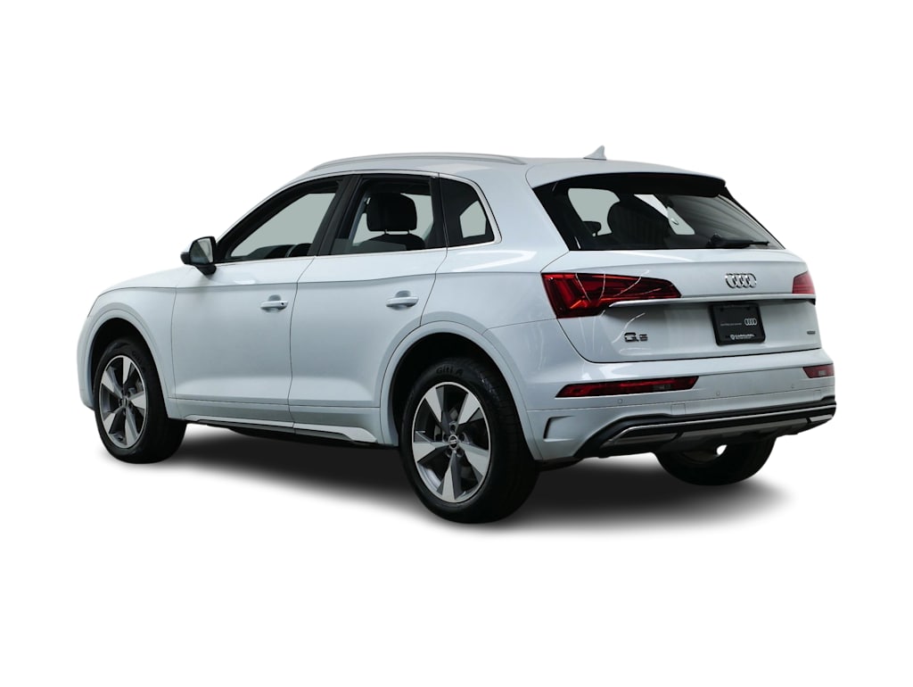 Thumbnail: 2023 Audi Q5 - 4
