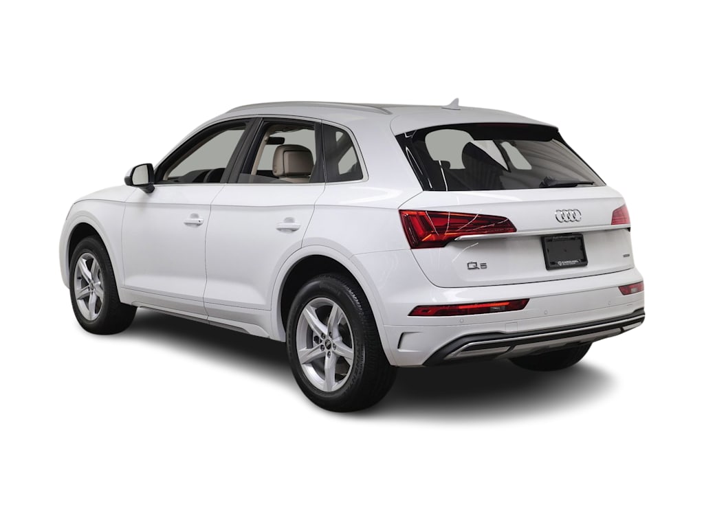 Thumbnail: 2023 Audi Q5 - 4