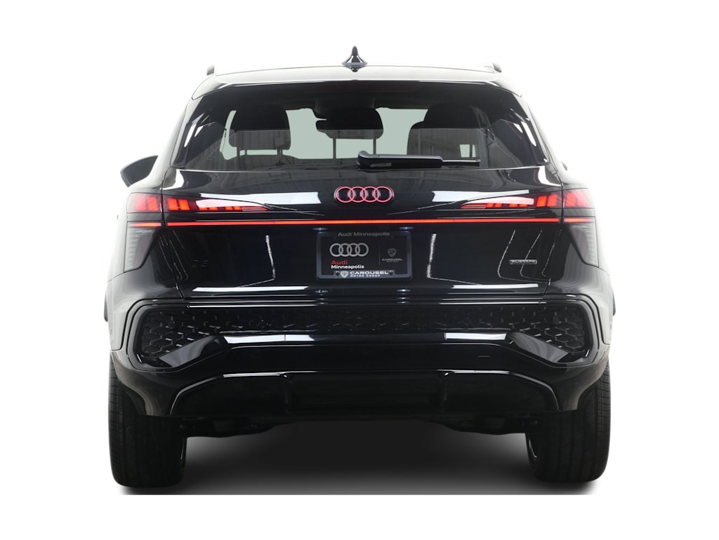 Thumbnail: 2026 Audi Q3 - 5