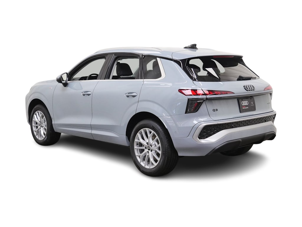 Thumbnail: 2026 Audi Q3 - 4