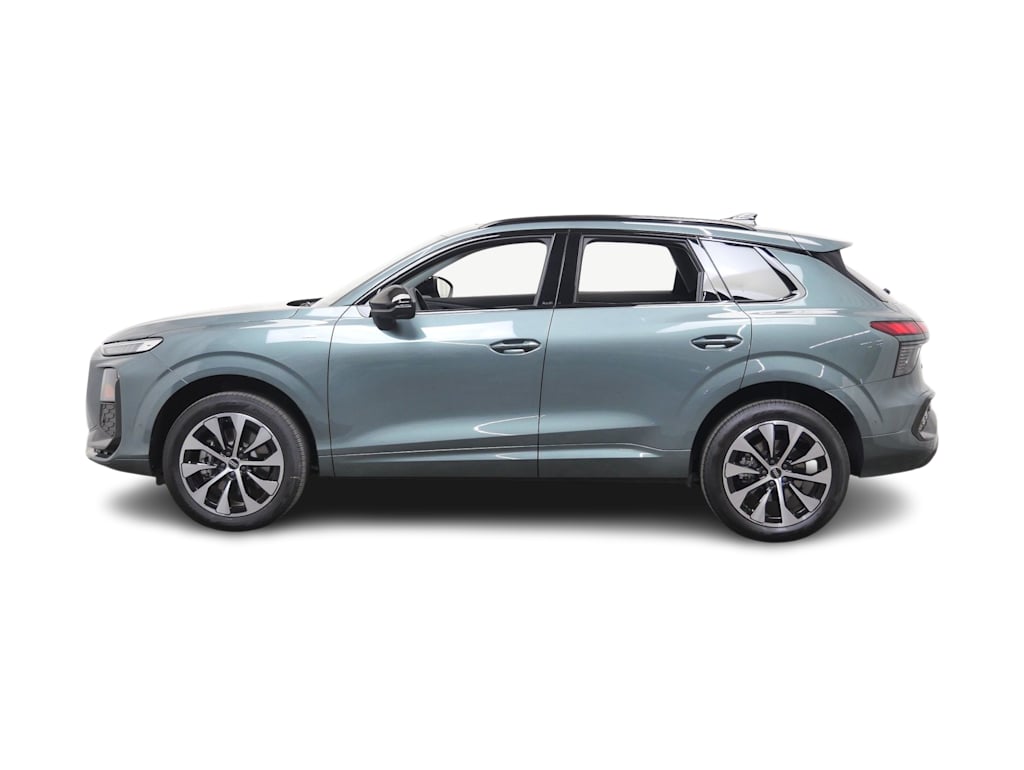 Thumbnail: 2026 Audi Q3 - 3