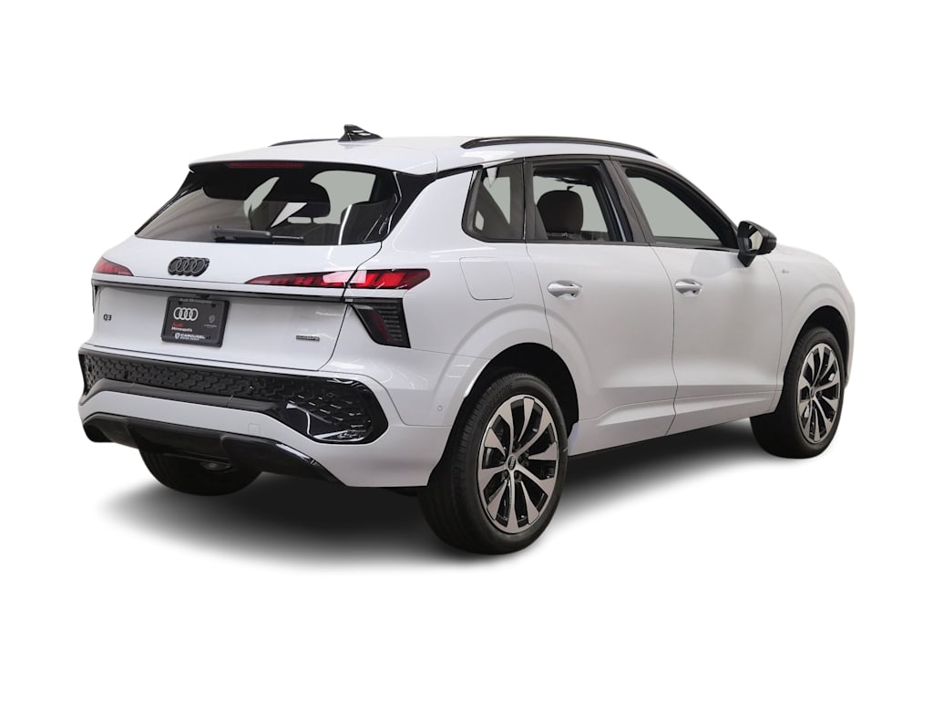 Thumbnail: 2026 Audi Q3 - 8
