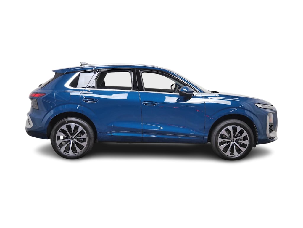 Thumbnail: 2026 Audi Q3 - 10