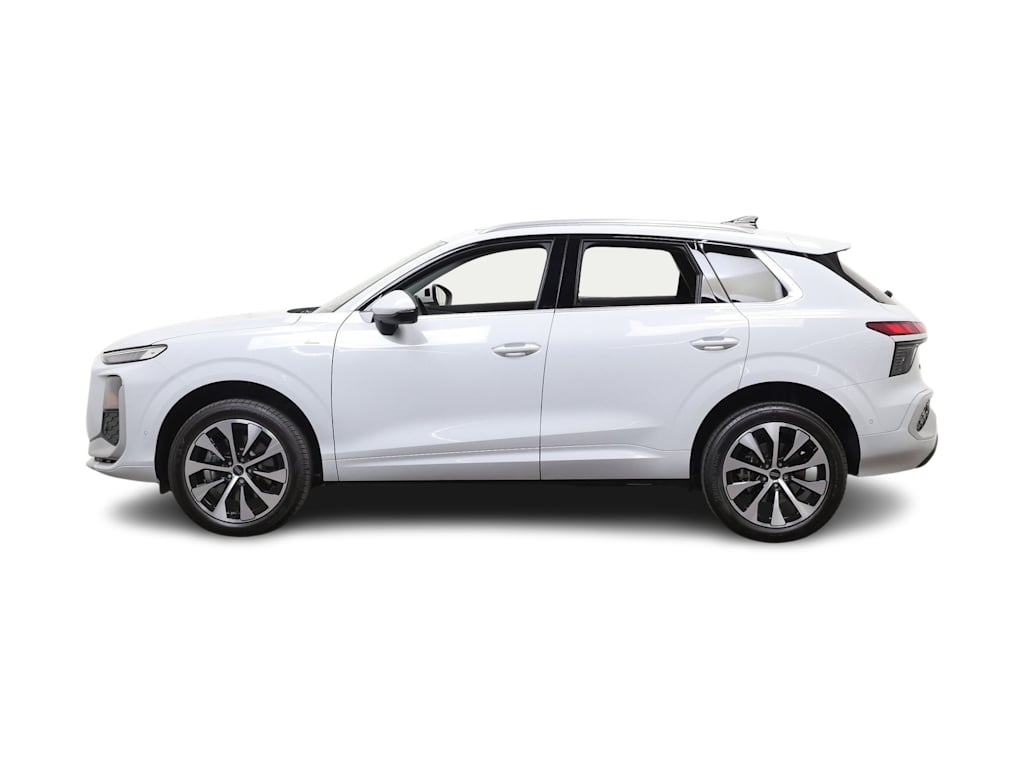 Thumbnail: 2026 Audi Q3 - 3
