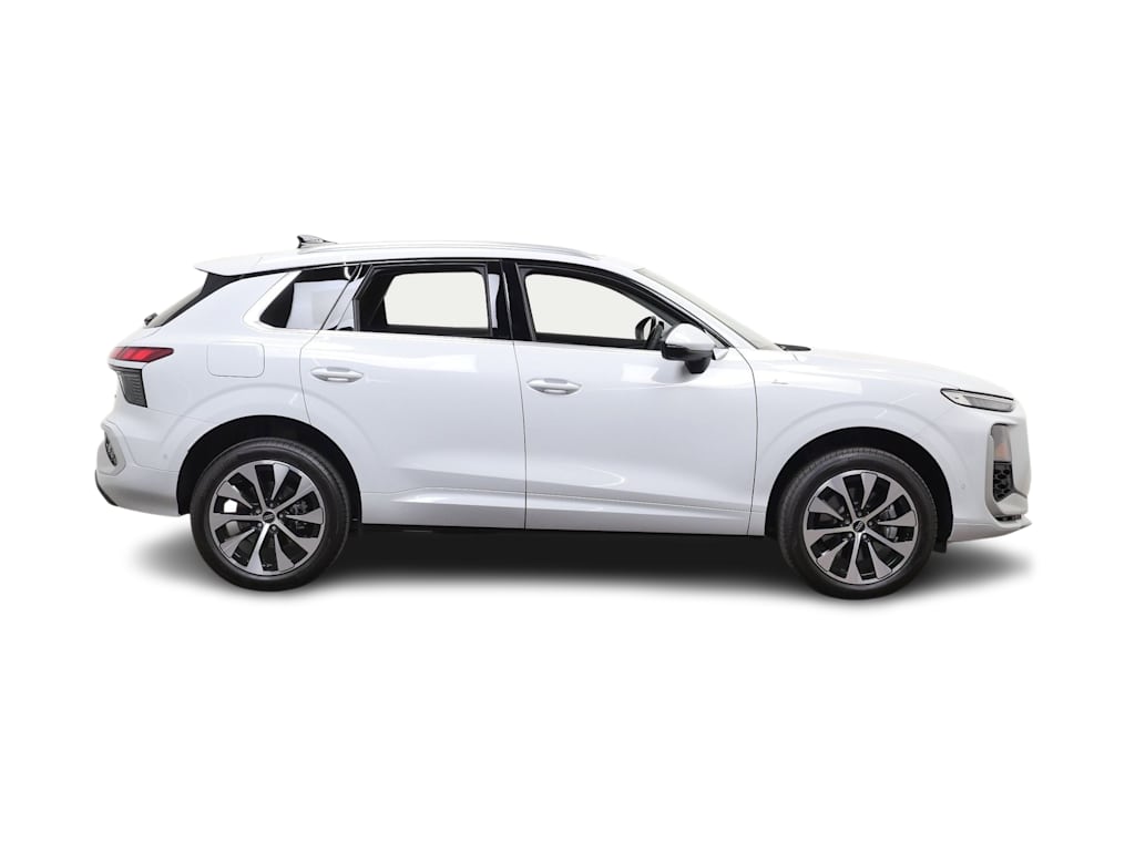 Thumbnail: 2026 Audi Q3 - 9