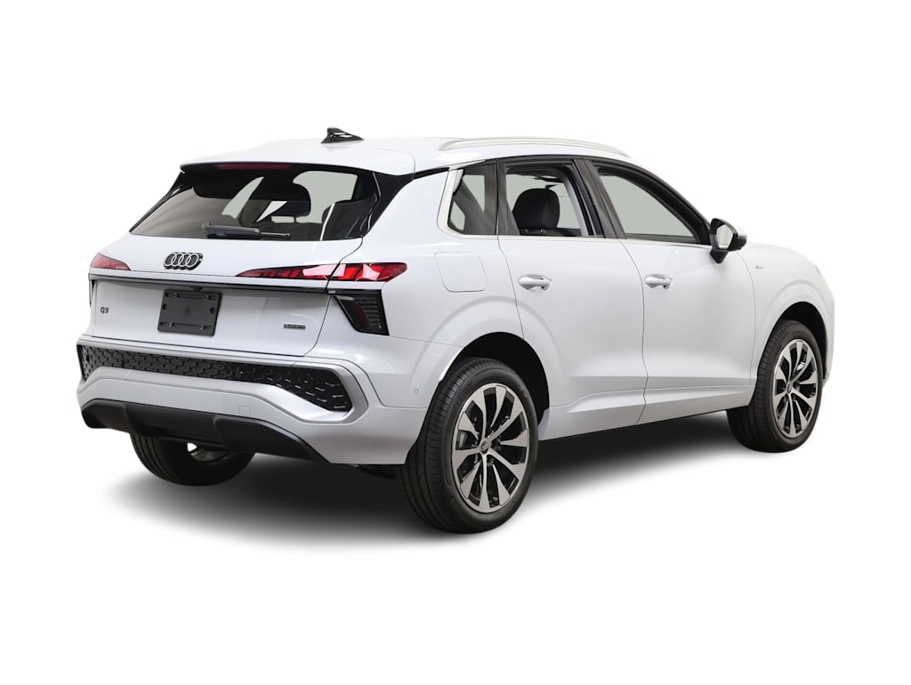 Thumbnail: 2026 Audi Q3 - 8