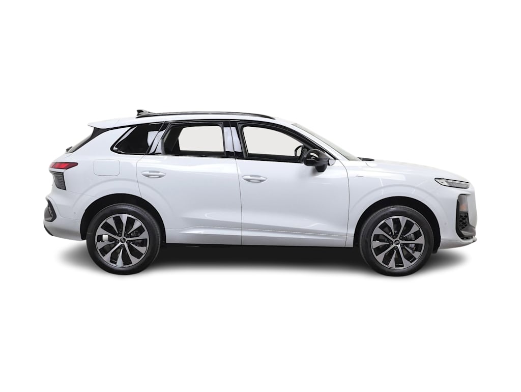Thumbnail: 2026 Audi Q3 - 9