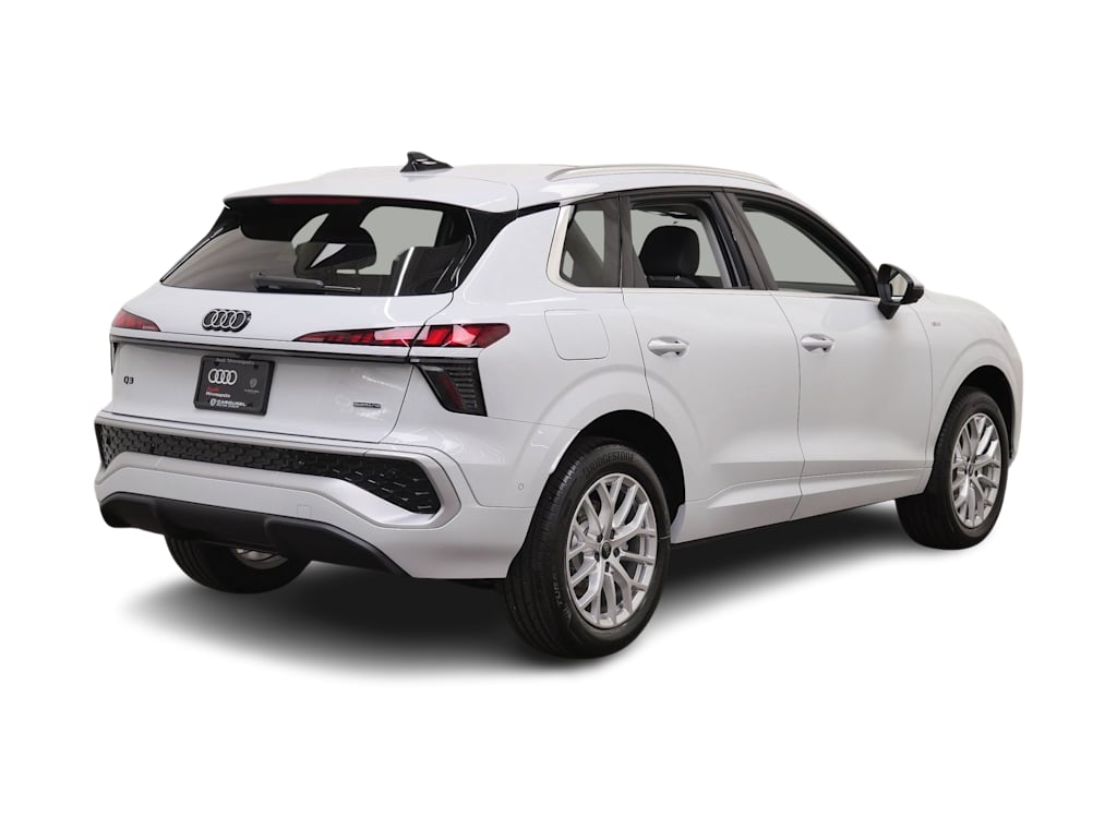 Thumbnail: 2026 Audi Q3 - 8