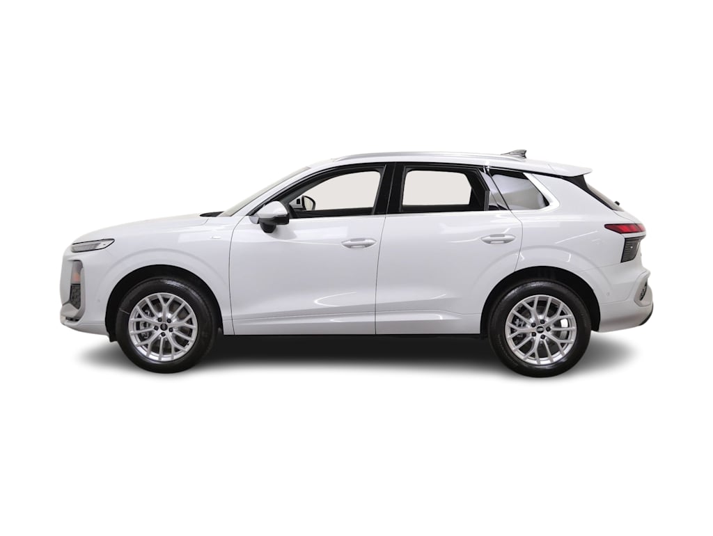 Thumbnail: 2026 Audi Q3 - 3