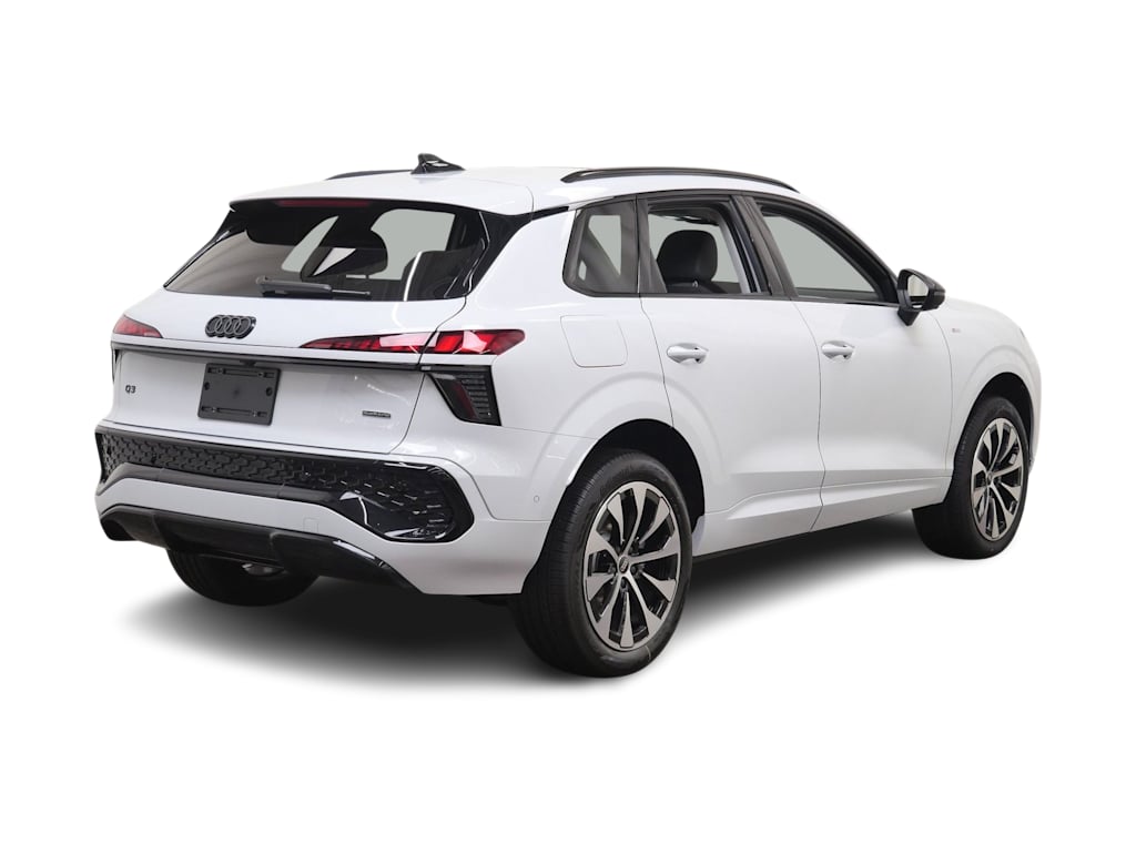 Thumbnail: 2026 Audi Q3 - 8