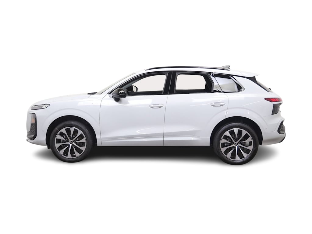 Thumbnail: 2026 Audi Q3 - 3