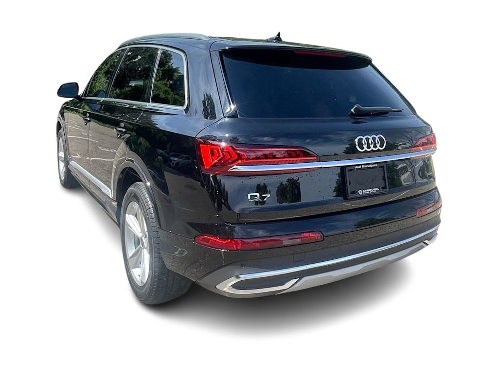 Thumbnail: 2023 Audi Q7 - 4