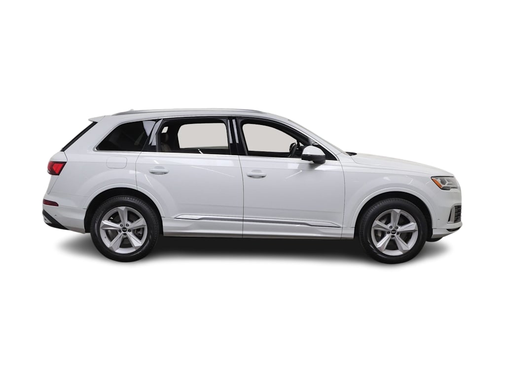 Thumbnail: 2023 Audi Q7 - 12