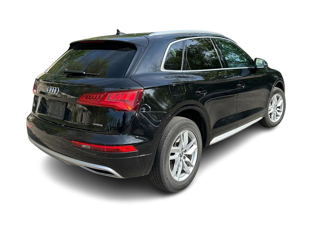 Thumbnail: 2020 Audi Q5 - 10