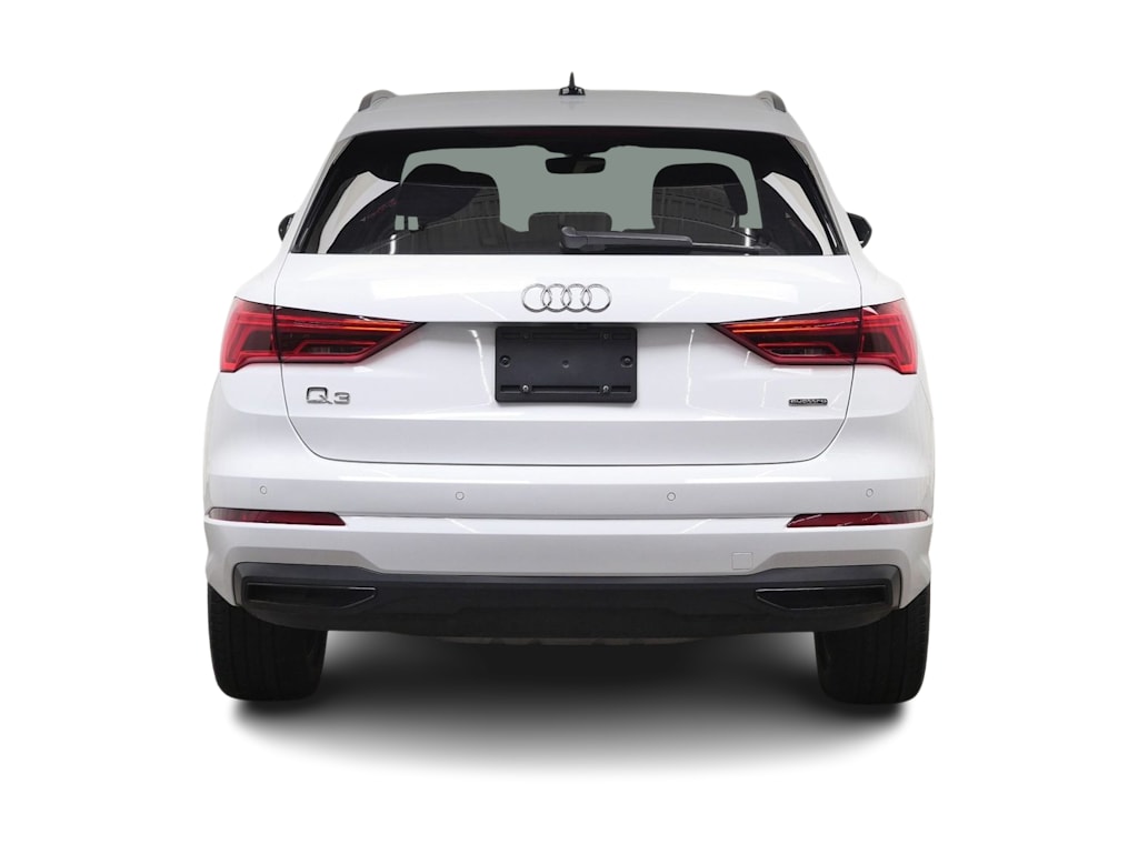 Thumbnail: 2023 Audi Q3 - 5