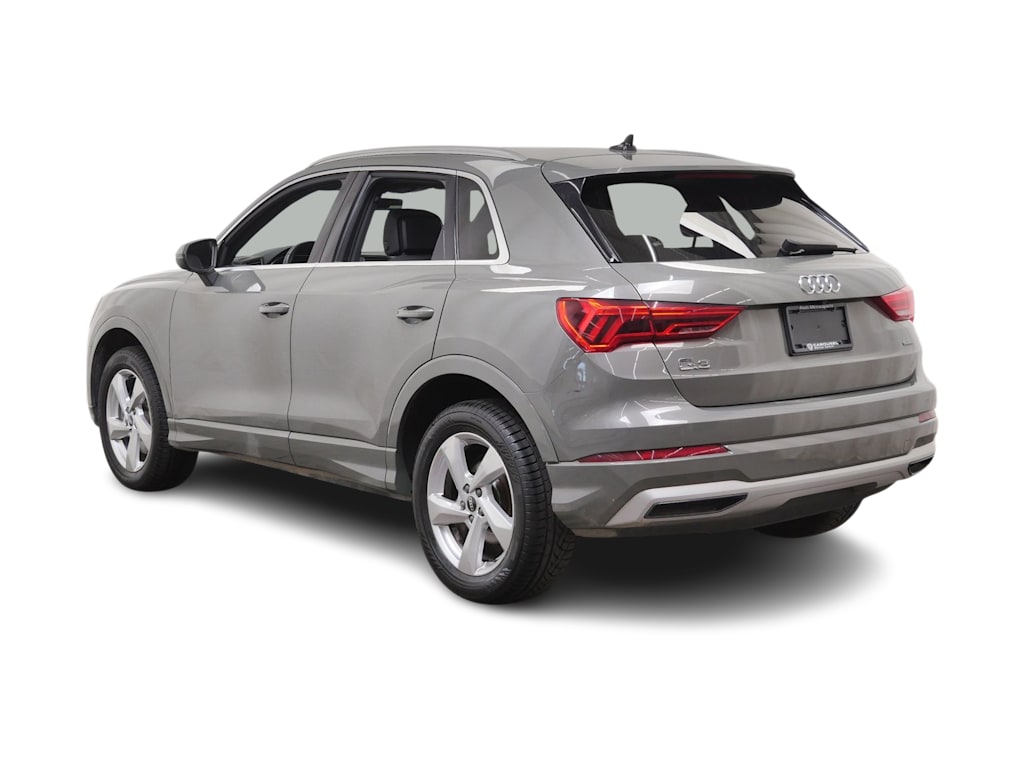 Thumbnail: 2021 Audi Q3 - 4