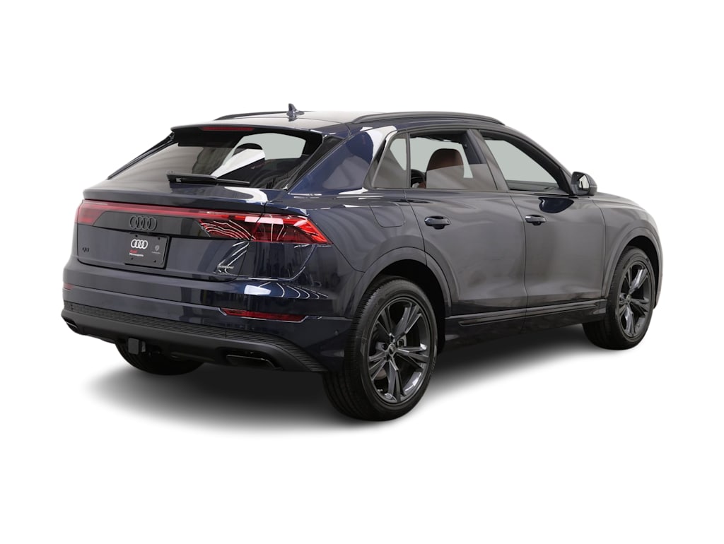Thumbnail: 2026 Audi Q8 - 8
