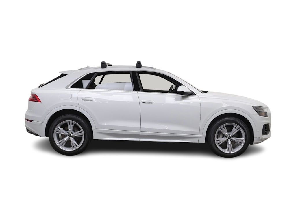 Thumbnail: 2023 Audi Q8 - 12