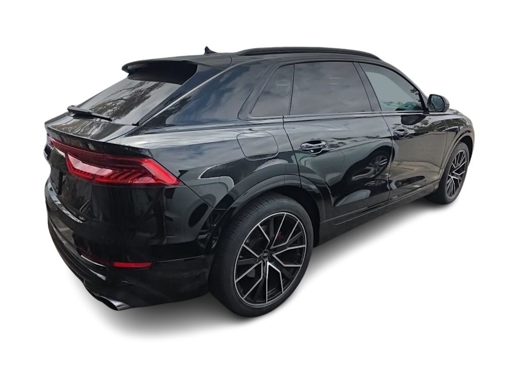 Thumbnail: 2023 Audi SQ8 - 12