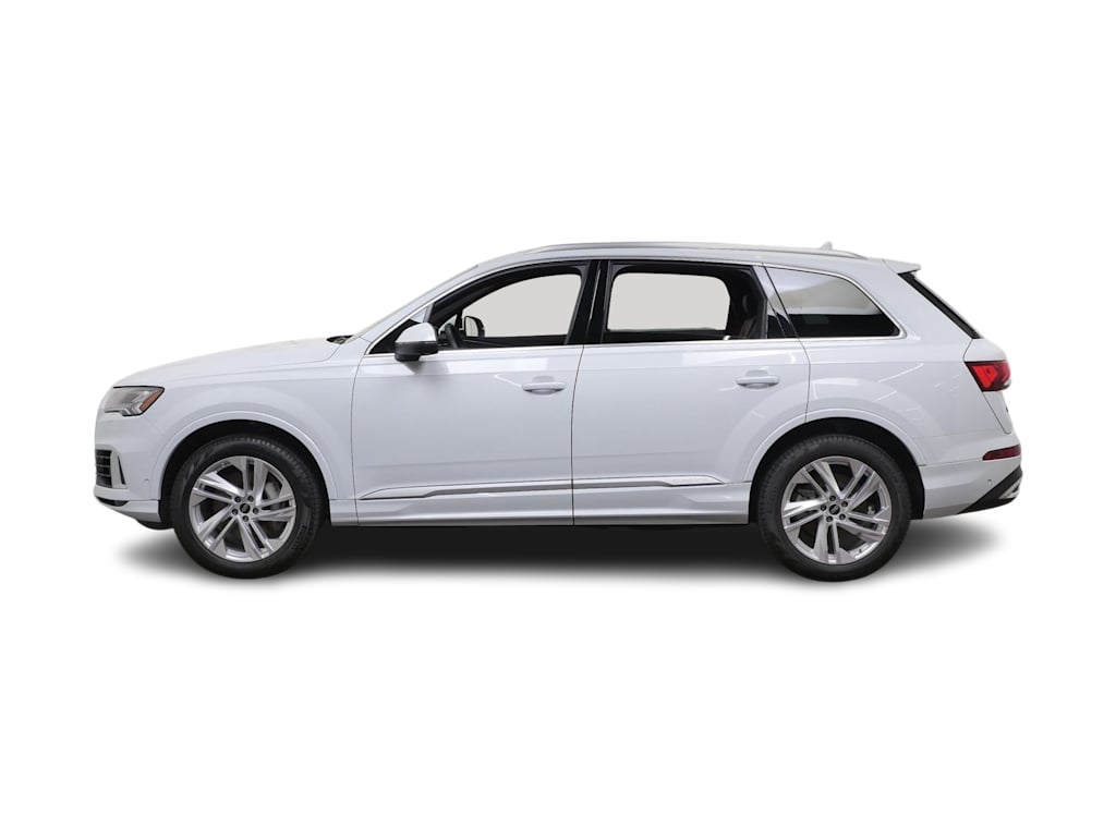 Thumbnail: 2023 Audi Q7 - 3