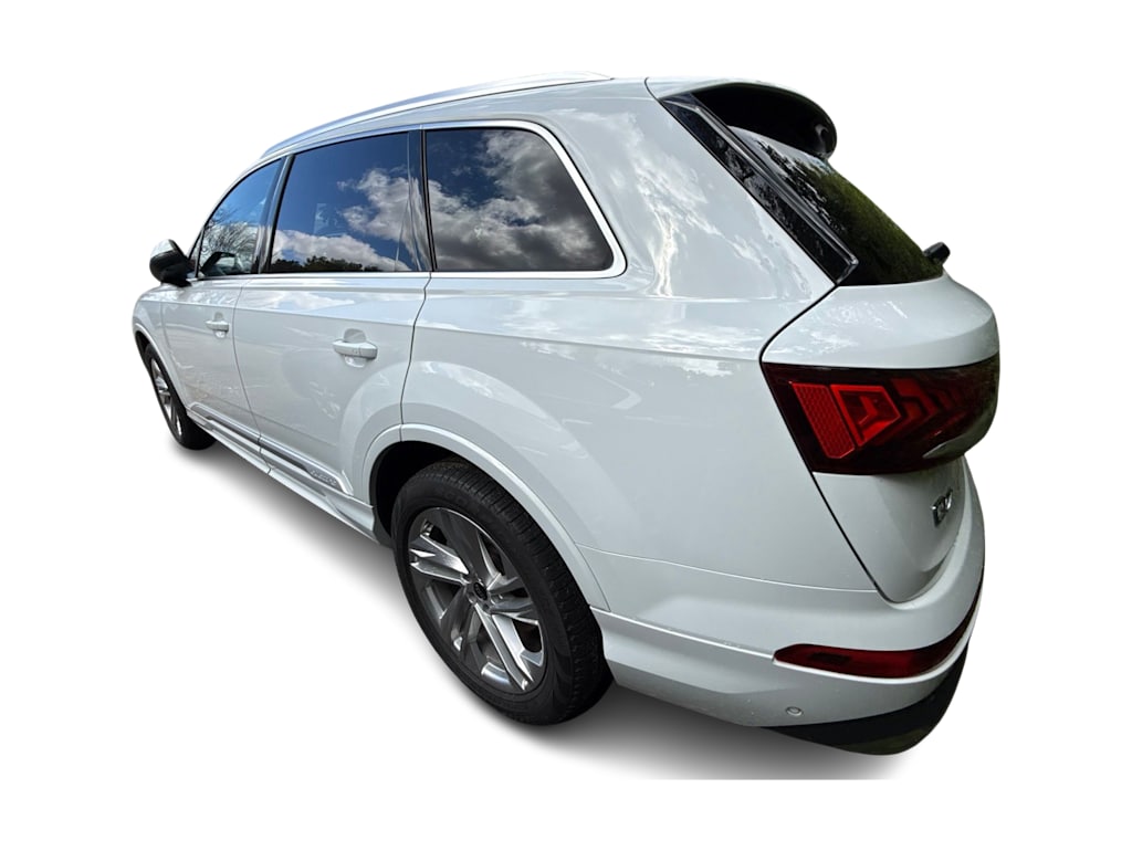 Thumbnail: 2023 Audi Q7 - 2