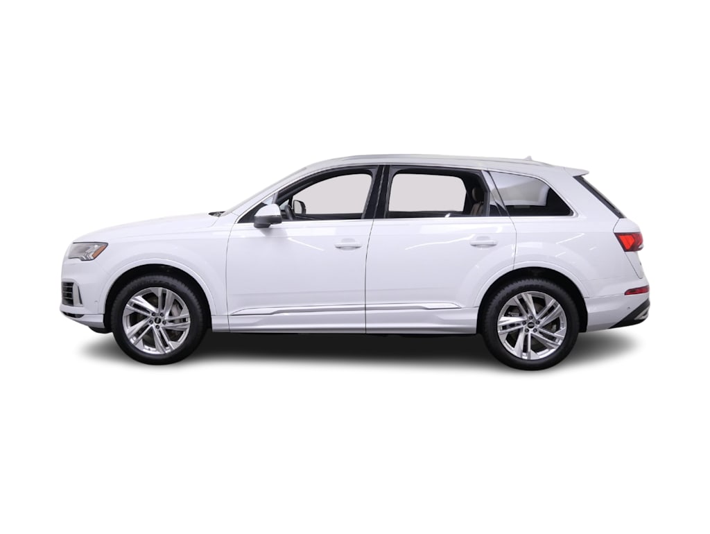 Thumbnail: 2023 Audi Q7 - 3
