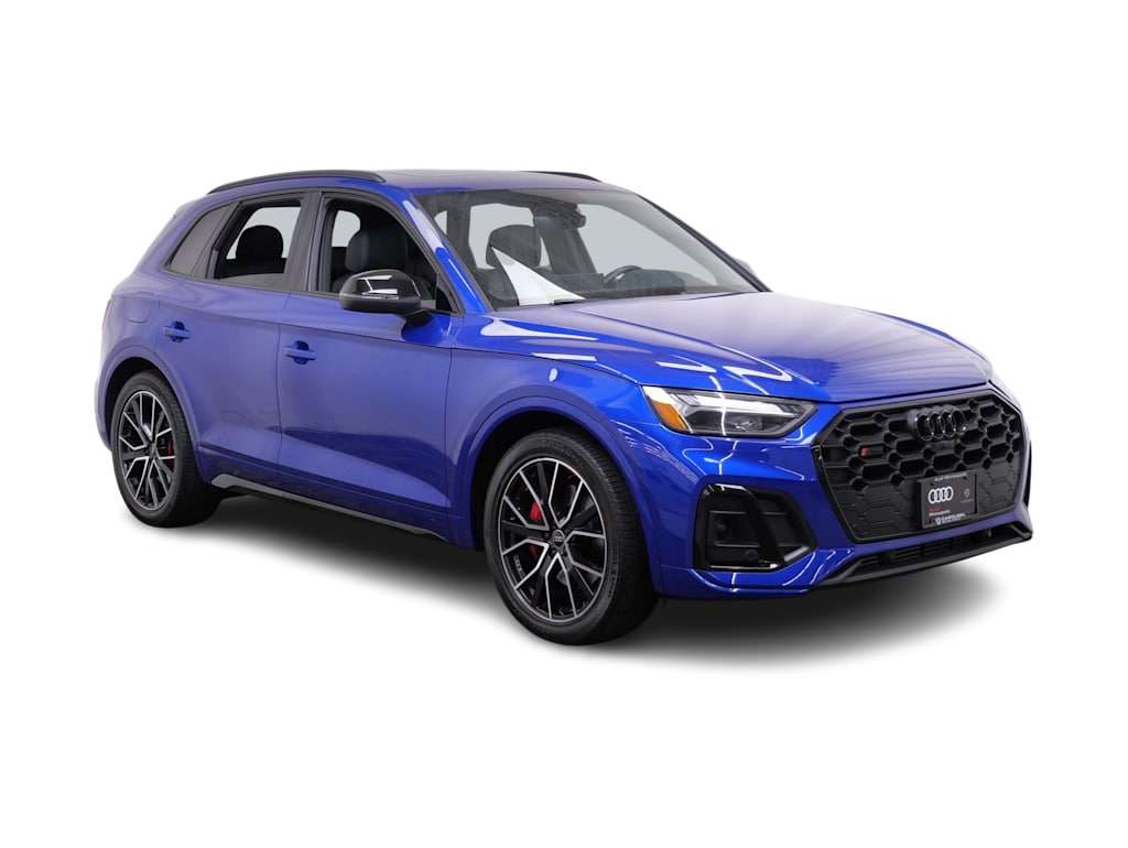 Thumbnail: 2023 Audi SQ5 - 15