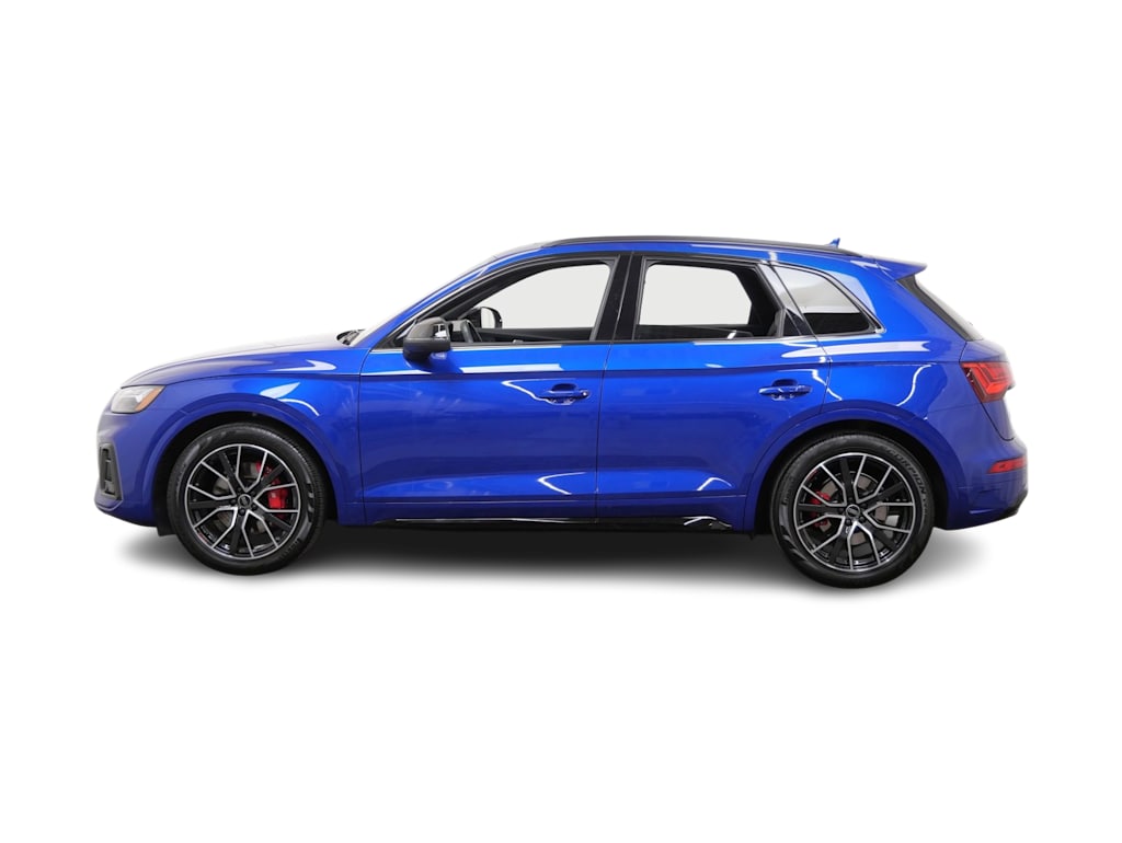 Thumbnail: 2023 Audi SQ5 - 3