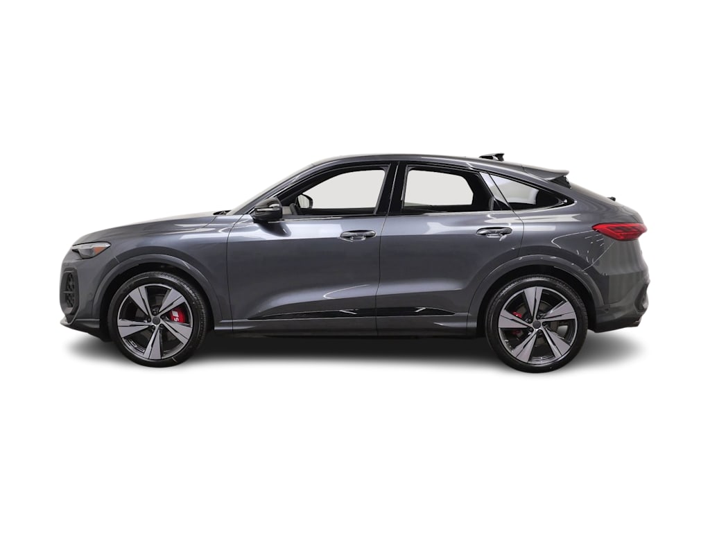 Thumbnail: 2026 Audi SQ5 - 3