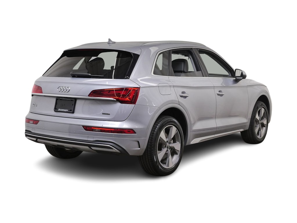 Thumbnail: 2023 Audi Q5 - 12