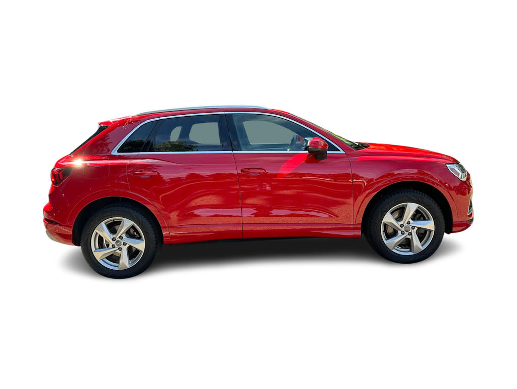 Thumbnail: 2019 Audi Q3 - 9