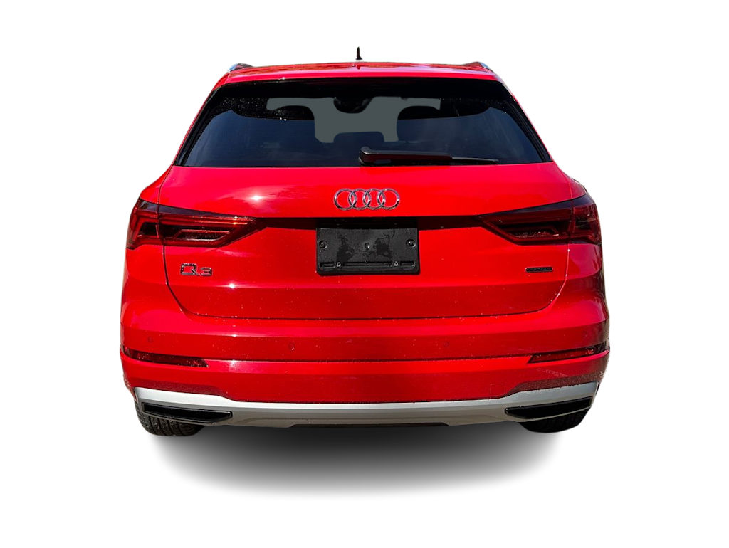 Thumbnail: 2019 Audi Q3 - 3