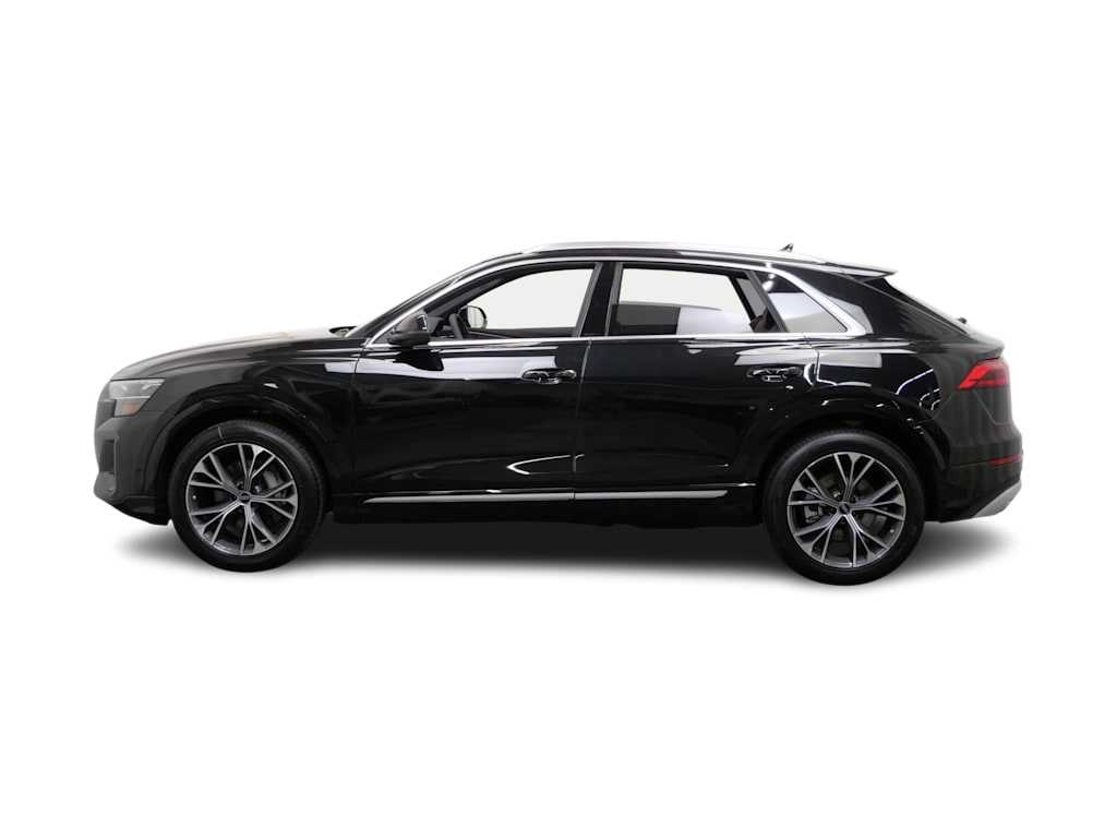 Thumbnail: 2026 Audi Q8 - 3