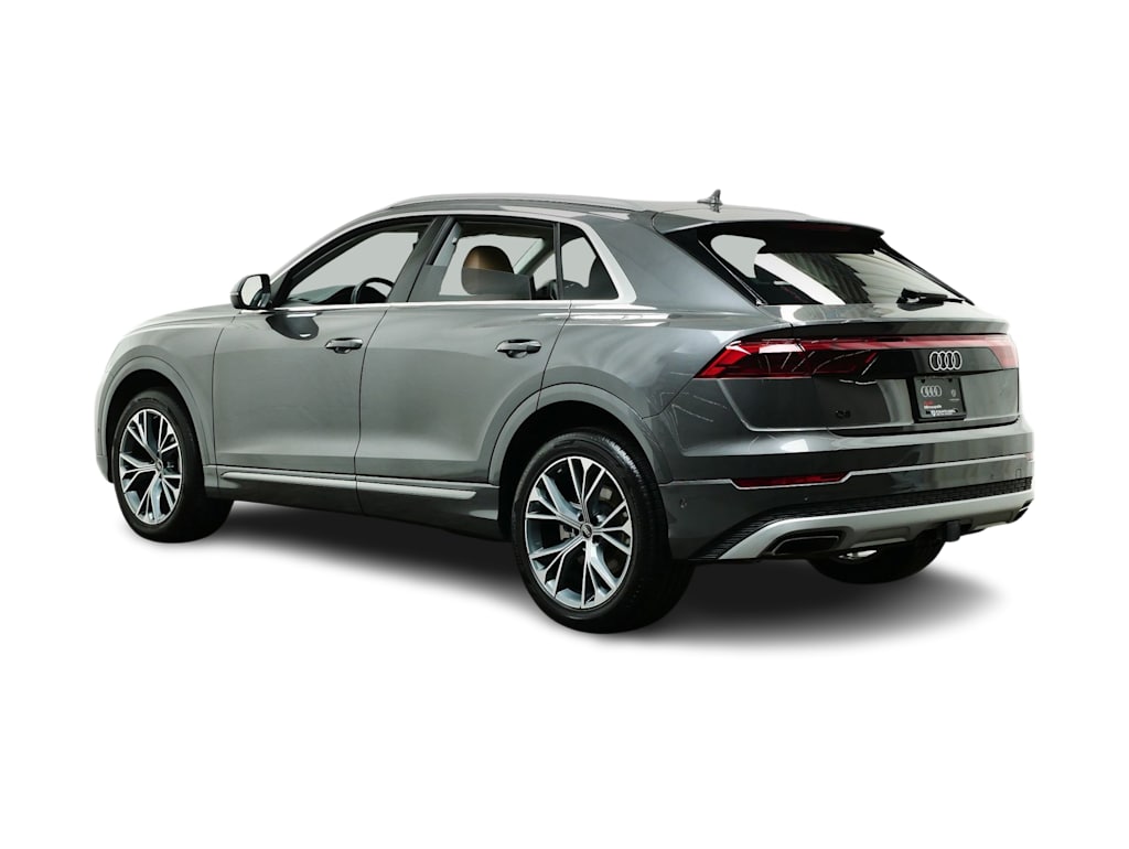 Thumbnail: 2025 Audi Q8 - 4