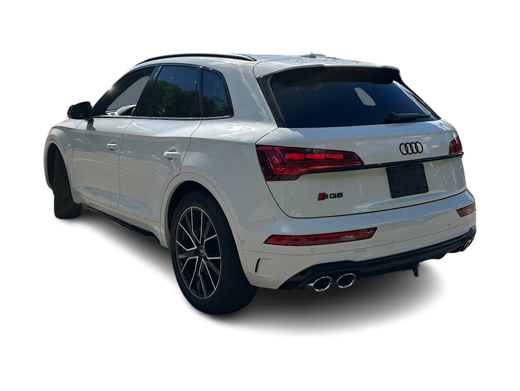 Thumbnail: 2024 Audi SQ5 - 3