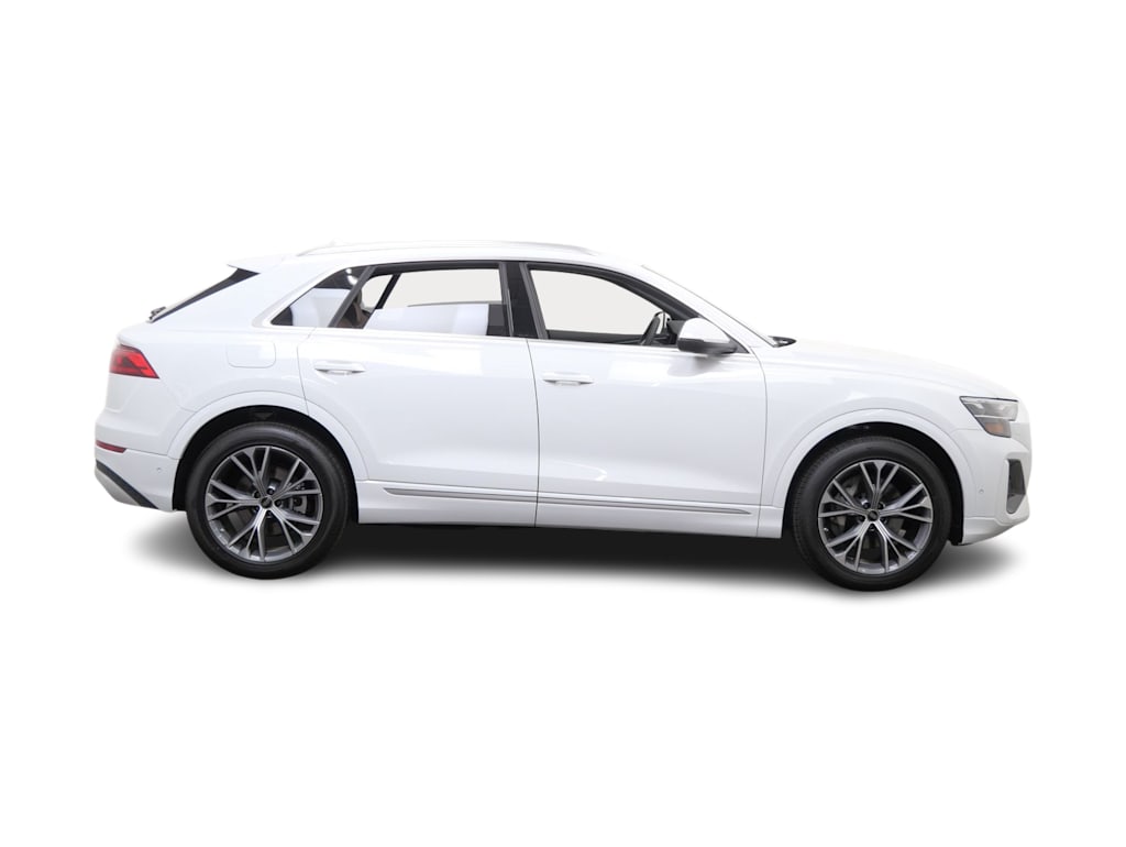 Thumbnail: 2026 Audi Q8 - 10