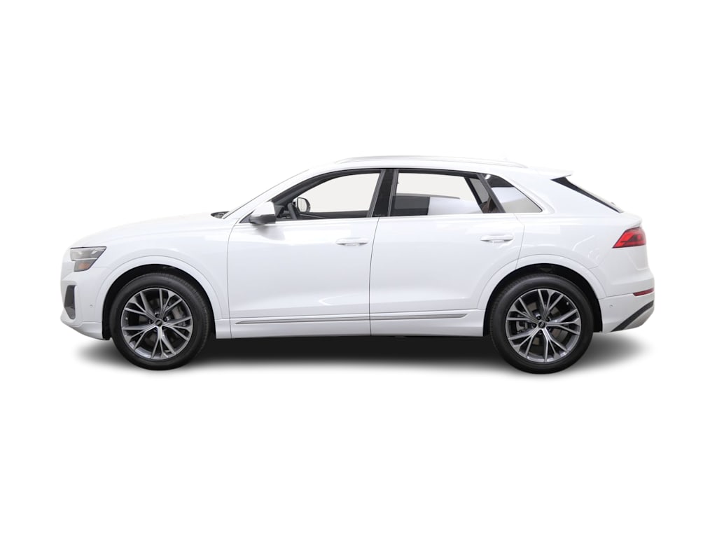 Thumbnail: 2026 Audi Q8 - 3