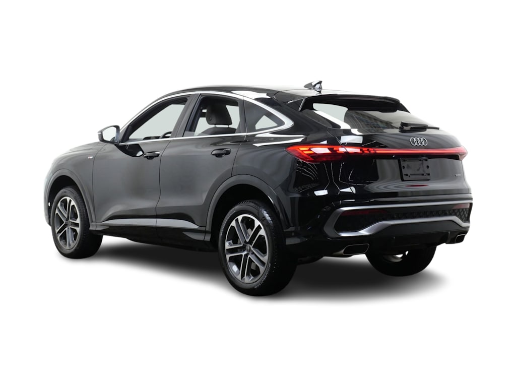 Thumbnail: 2025 Audi Q5 - 4