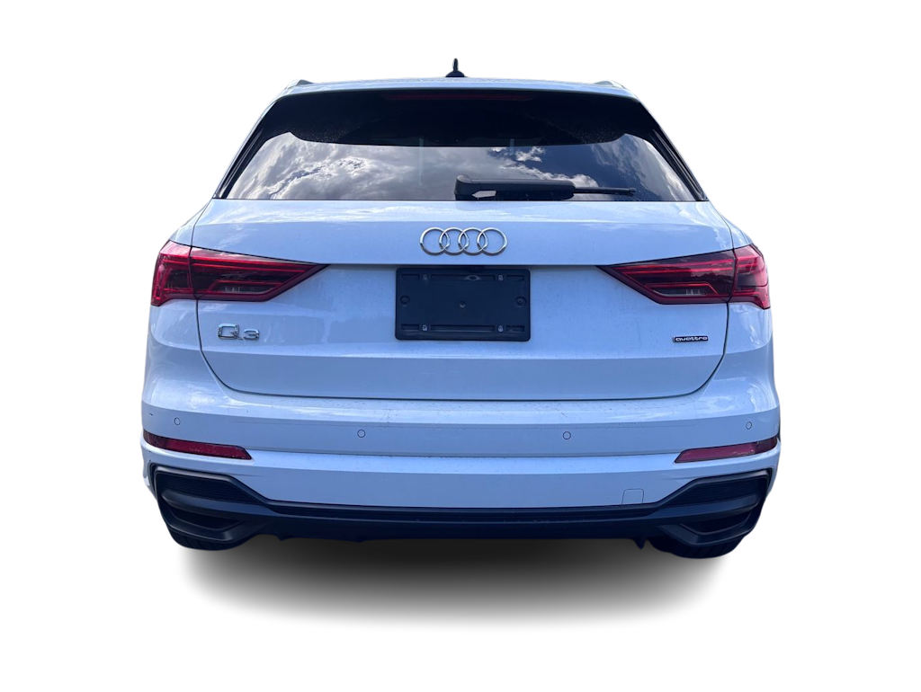 Thumbnail: 2020 Audi Q3 - 3