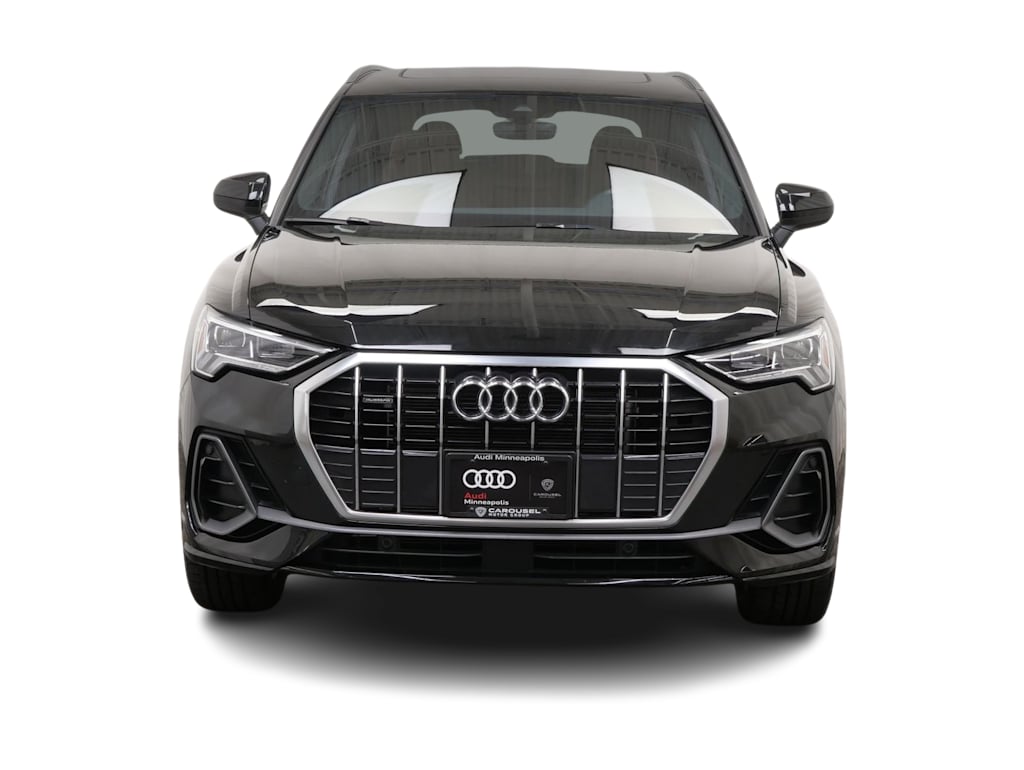Thumbnail: 2023 Audi Q3 - 13