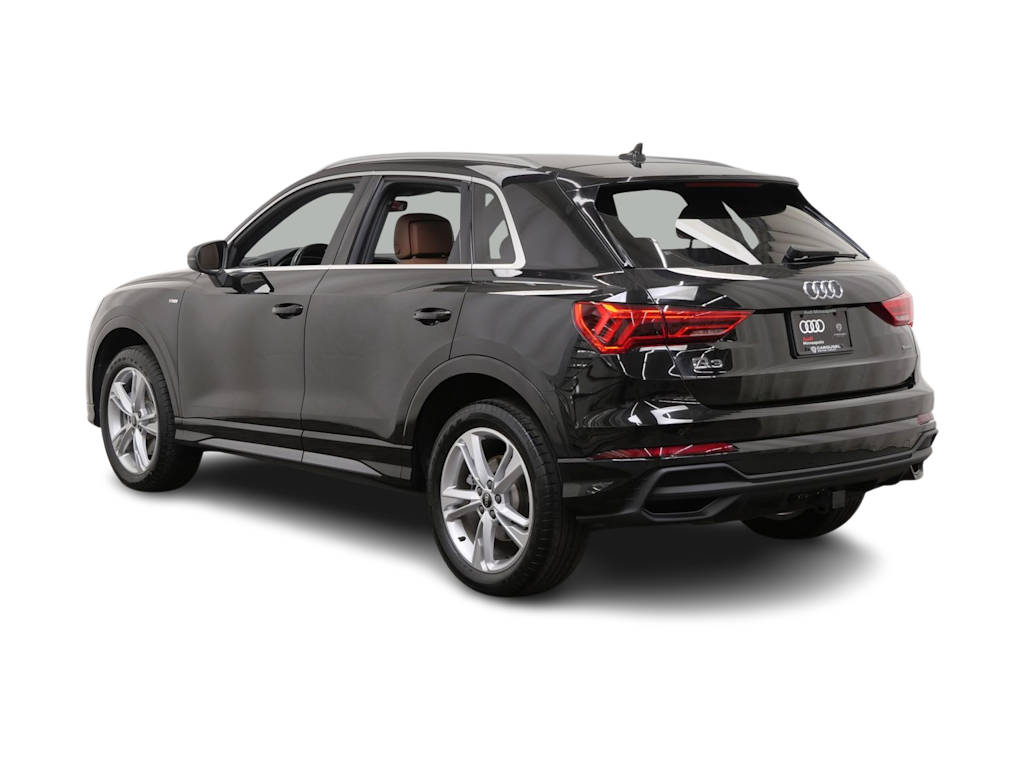 Thumbnail: 2023 Audi Q3 - 4