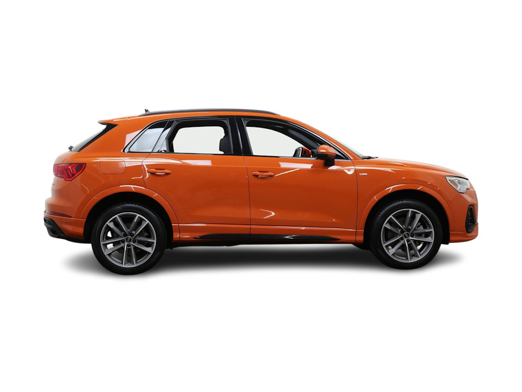 Thumbnail: 2025 Audi Q3 - 14