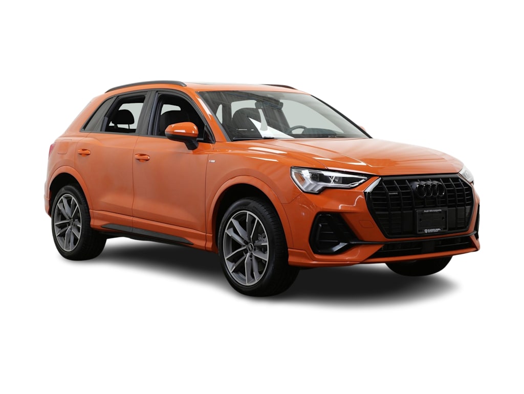 Thumbnail: 2025 Audi Q3 - 15
