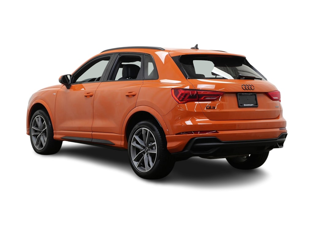 Thumbnail: 2025 Audi Q3 - 4
