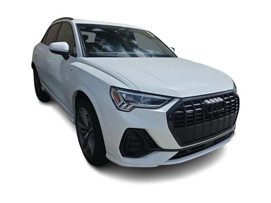 Thumbnail: 2023 Audi Q3 - 8